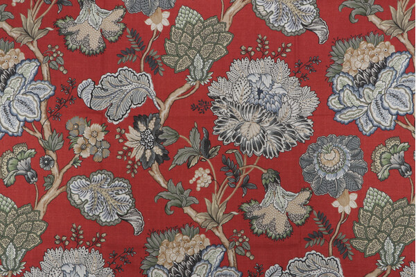 Belle Maison Adira Printed Cotton Drapery Fabric in Garnet 