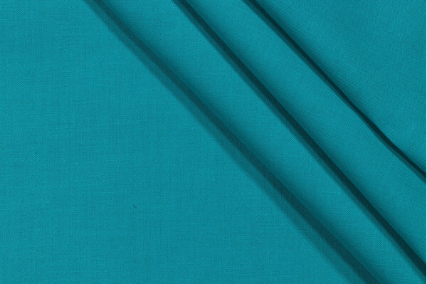 Robert Kaufman Kona Cotton Woven Craft Fabric in Jade Green