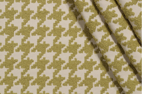 Covington Brisbane Woven Chenille Upholstery Fabric in Peat Moss