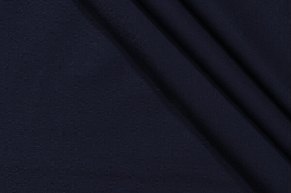 Robert Kaufman Kona Cotton Woven Craft Fabric in Indigo