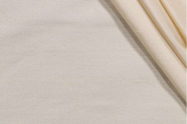 Titan Silk Decorator Fabric in Ivory