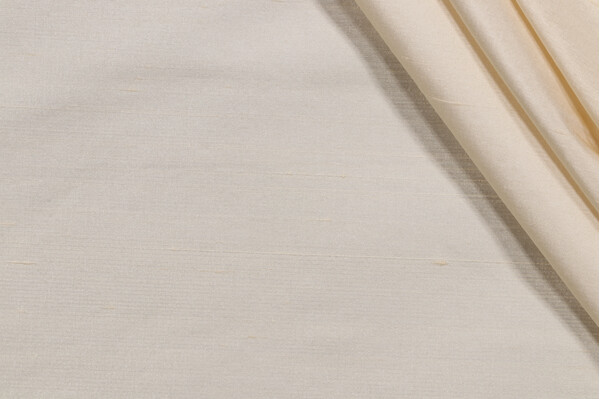 Titan Silk Decorator Fabric in Ivory