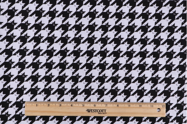 Timeless Treasures Feline Good! - Kitty Houndstooth Printed Cotton Craft Fabric in Black