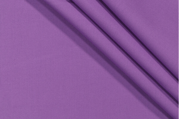 Robert Kaufman Kona Cotton Woven Craft Fabric in Dahlia