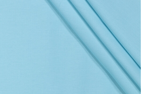 Robert Kaufman Kona Cotton Woven Craft Fabric in Robin Egg