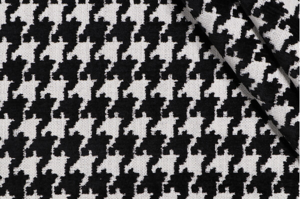 AbbeyShea Cafe Woven Chenille Upholstery Fabric in 91-Panda