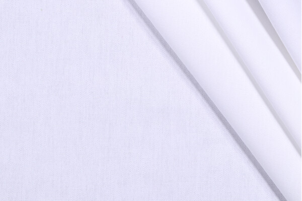 Covington Pebbletex Woven Cotton Decorator Fabric in 143-Optic White