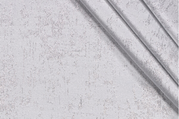 Covington Hayworth Woven Decorator Fabric in 16-Crystal