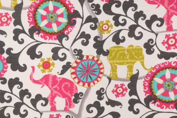 PK Lifestyles Menagerie Printed Polyester Outdoor Fabric in Spectrum 