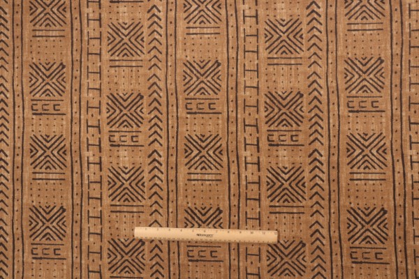 Genevieve Gorder Mali Mud Cloth Printed Polyester Outdoor Fabric in Pecan 