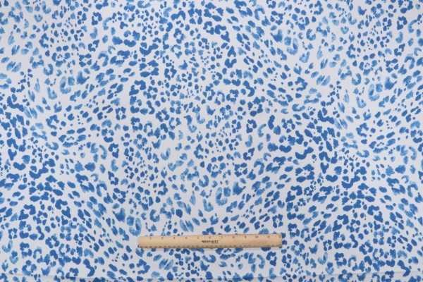 Tommy Bahama Sunny Spot Printed Polyester Outdoor Fabric in Horizon 