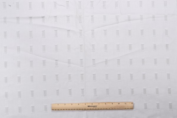 Old World Weavers Sea Breeze Woven Solution Dyed Acrylic Drapery Weight Outdoor Fabric in Vellum