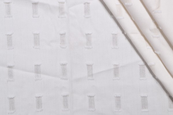 Old World Weavers Sea Breeze Woven Solution Dyed Acrylic Drapery Weight Outdoor Fabric in Vellum