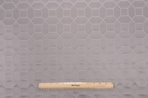 Richloom Hyde Woven Decorator Fabric in Silver 