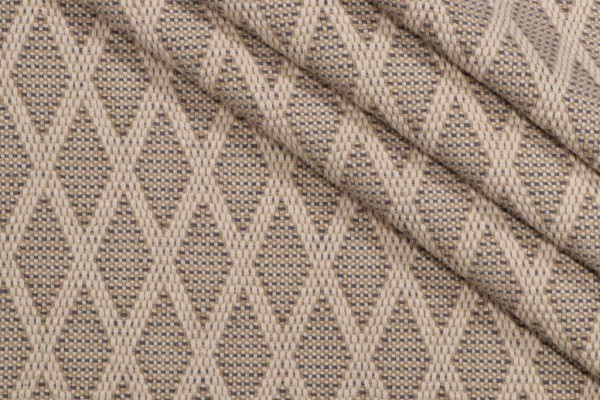 Autumn Woven upholstery Fabric in Oatmeal