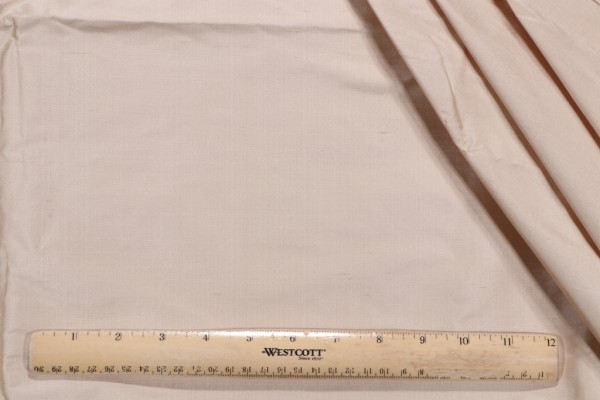 Click for 4 Yards Amelia Silk Decorator Fabric in Vanilla Amelia Silk Decorator Fabric in Vanilla
