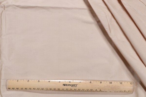 Amelia Silk Decorator Fabric in Vanilla