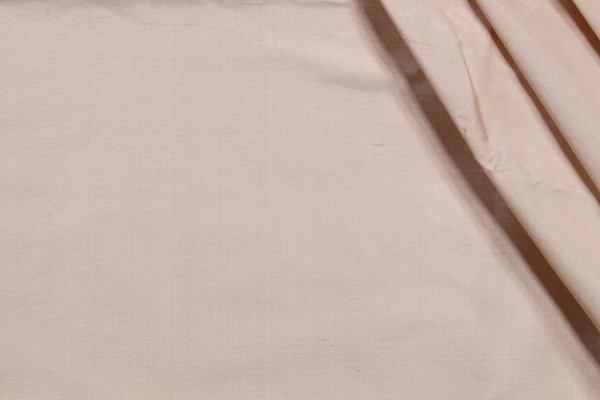 Amelia Silk Decorator Fabric in Vanilla