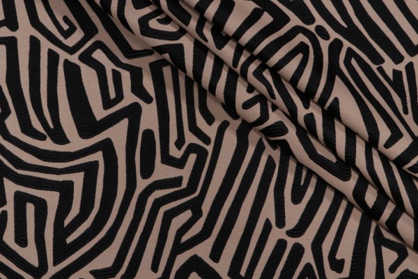 Kaufmann Kiki Tapestry Upholstery Fabric in Ebony 