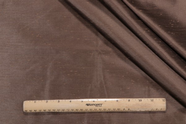 Slubbed Silk Decorator Fabric in Cafe