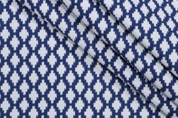 Carrie Woven Outdoor Fabric in Marine