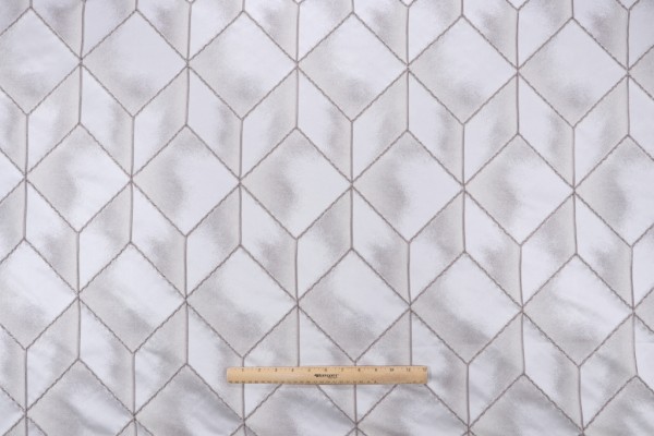 Emmanuelle Woven Decorator Fabric in Platinum