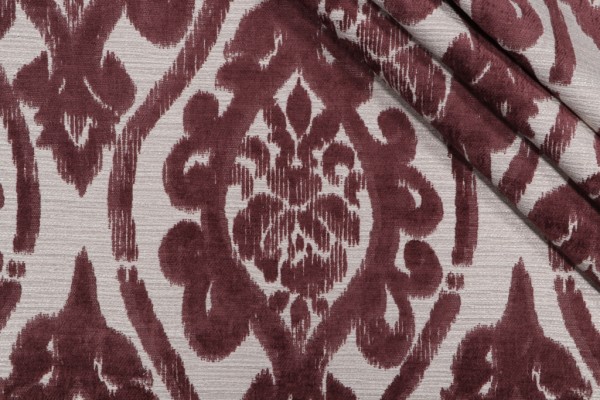 Granada Woven Chenille Upholstery Fabric in Vamp 