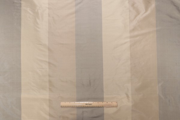 Viola Woven Silk Decorator Fabric in Gold