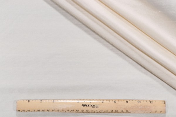 Union Silk Decorator Fabric in Vellum