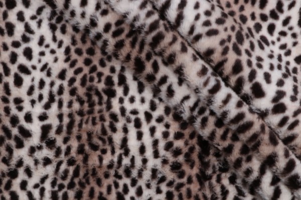 PK Lifestyles Cheetah Path Faux-Fur Decorator Fabric in Savanna 