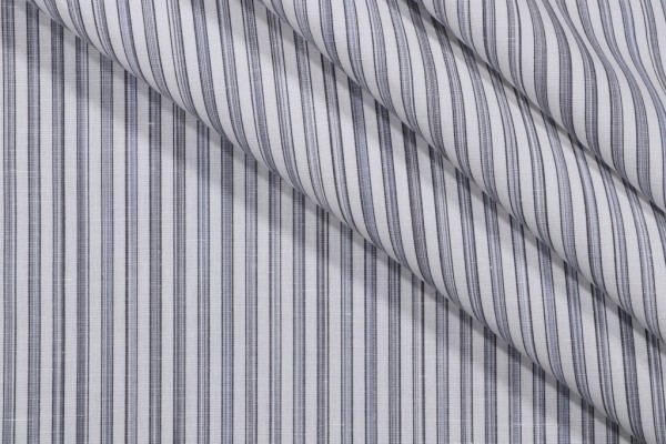 Vienna Woven Decorator Fabric in Slate 
