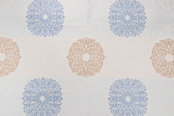 Elegant Floral Damask Decorator Fabric in Hydrangea