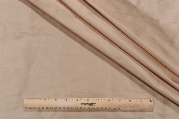 2.63 Titan Silk Decorator Fabric in Midas