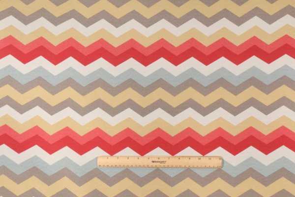 Waverly Panama Wave Printed Poly Outdoor Fabric in Peachtini