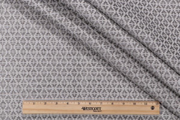 Romo Ituru Woven Outdoor Fabric in Sandpiper 