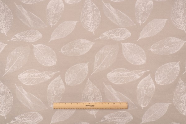 Richloom Gallo Damask Upholstery Fabric in Flax