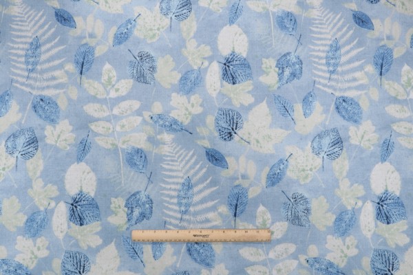 PK Lifestyles Farmhouse Leaf Printed Polyester Outdoor Fabric in Chambray