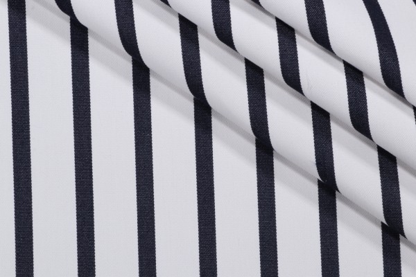 Sunbrella Lido Woven Solution Dyed Acrylic Outdoor Fabric in Indigo