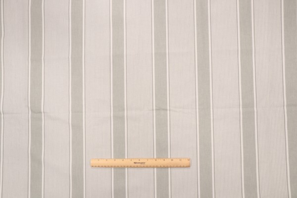 Richloom Bingley Woven Decorator Fabric in Cucumber