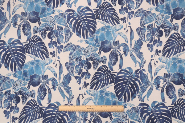 Tommy Bahama Tortuga Bay Printed Polyester Outdoor Fabric in Indigo