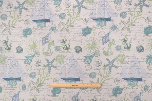 Golding Booth Bay Tapestry Upholstery Fabric in Mojito
