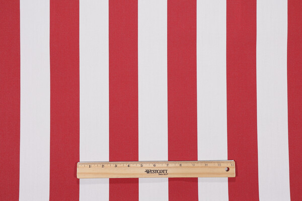 Outdura Kinzie Woven Solution Dyed Acrylic Outdoor Fabric in Rose 