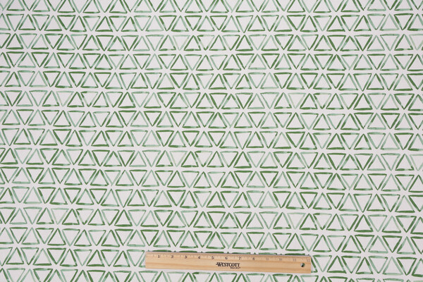 Waverly Painted Triangle Printed Cotton Drapery Fabric in Verte 