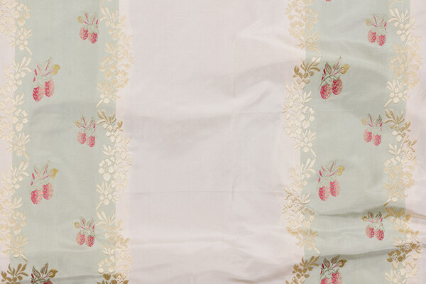 Scalamandre Laureline Silk Decorator Fabric in Mint