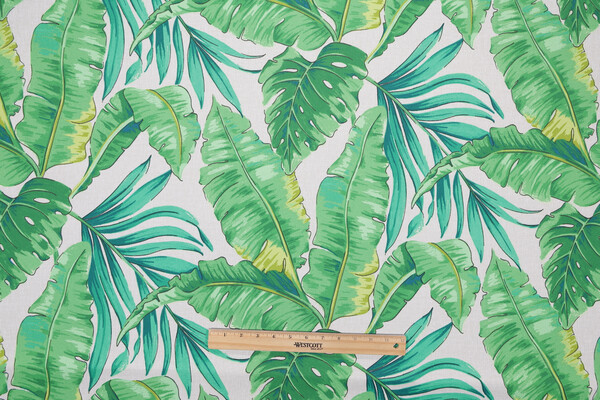 Tortola Printed Polyester Outdoor Fabric in Jungle Green