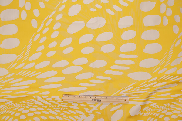 Scalamandre Artifice Damask Decorator Fabric in Soleil