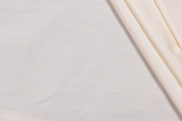 Scalamandre Silk Decorator fabric in Beige
