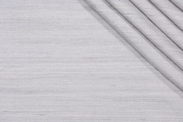 Savannah Silk Decorator Fabric in Silver