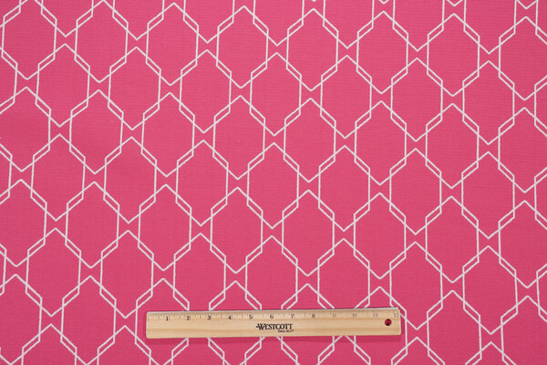 Covington Wireframe Woven Polypropylene Outdoor Fabric in 722-Fuchsia