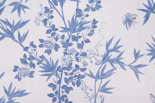 Click for 4.5 Yards Scalamandre Jardin De Chine Printed Cotton Drapery Fabric in Porcelain Scalamandre Jardin De Chine Printed Cotton Drapery Fabric in Porcelain